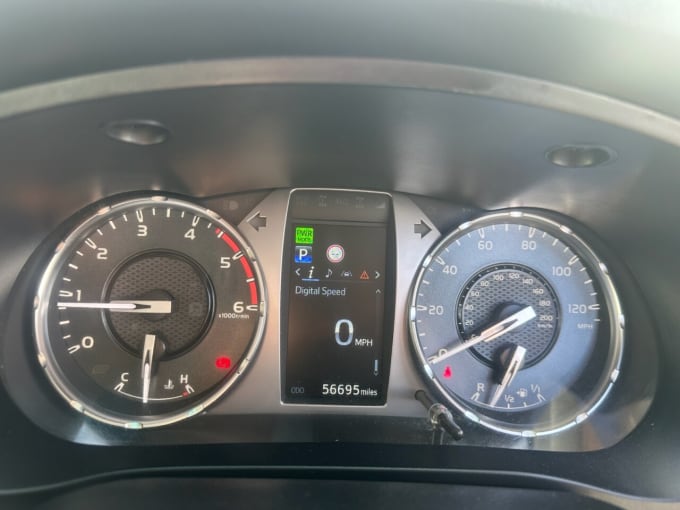 2025 Toyota Hi-lux