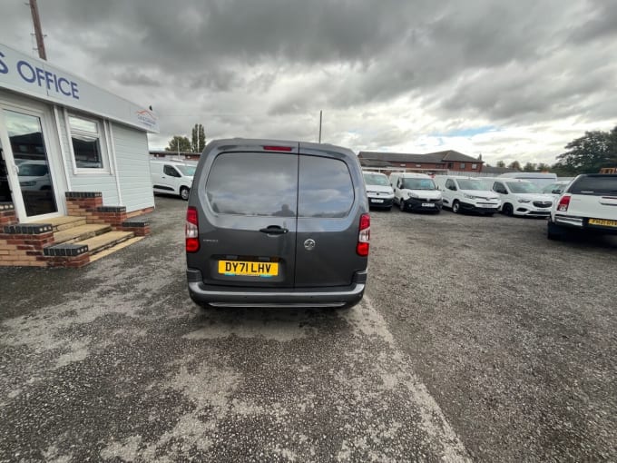 2025 Vauxhall Combo