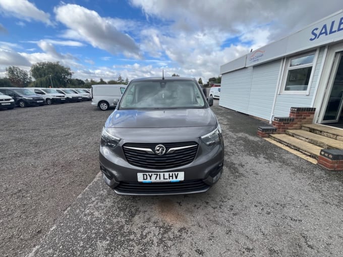2025 Vauxhall Combo