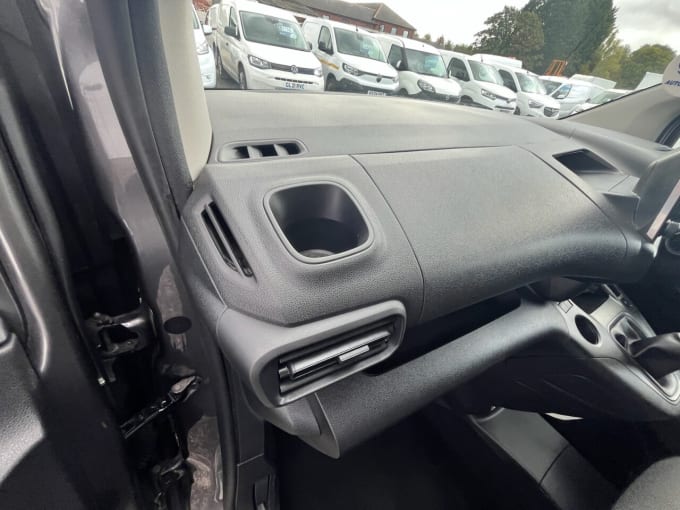 2025 Vauxhall Combo