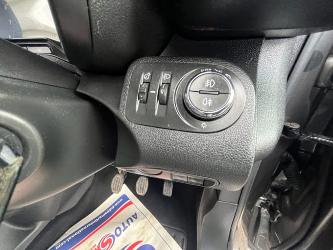 2025 Vauxhall Combo