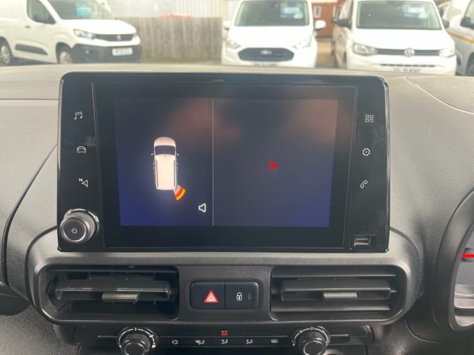 2025 Vauxhall Combo