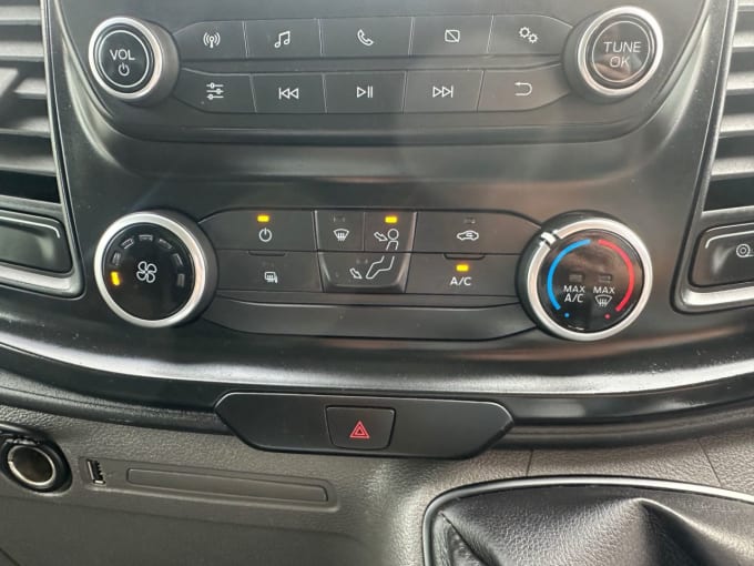 2025 Ford Transit