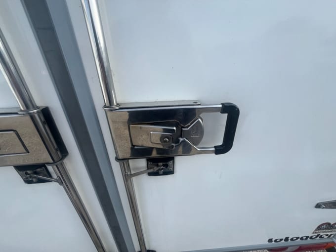 2025 Renault Master