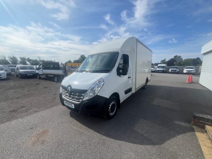 2025 Renault Master