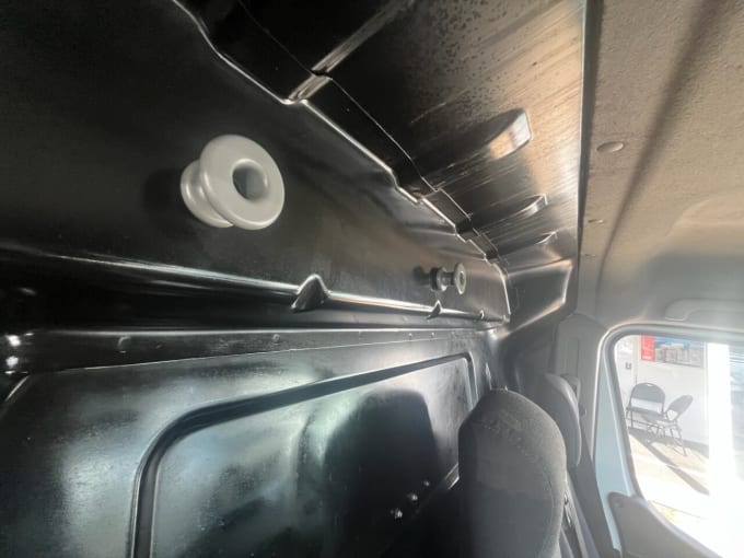 2025 Renault Master