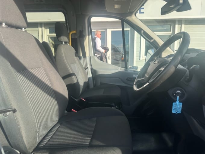 2025 Ford Transit