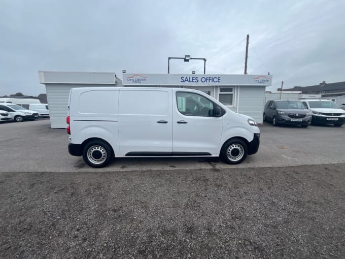 2025 Vauxhall Vivaro