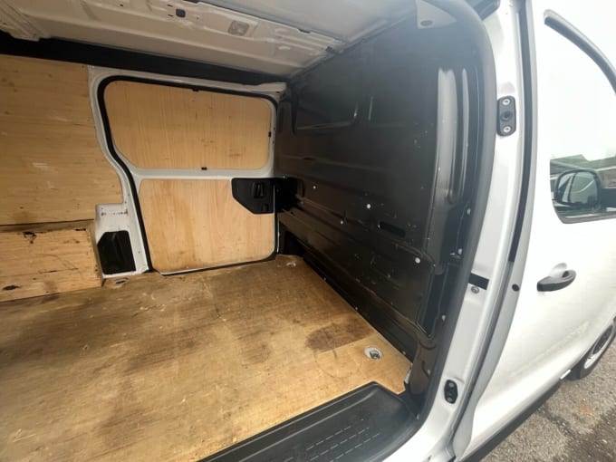 2025 Vauxhall Vivaro