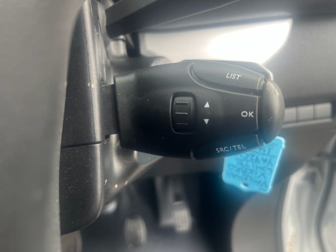 2025 Vauxhall Vivaro
