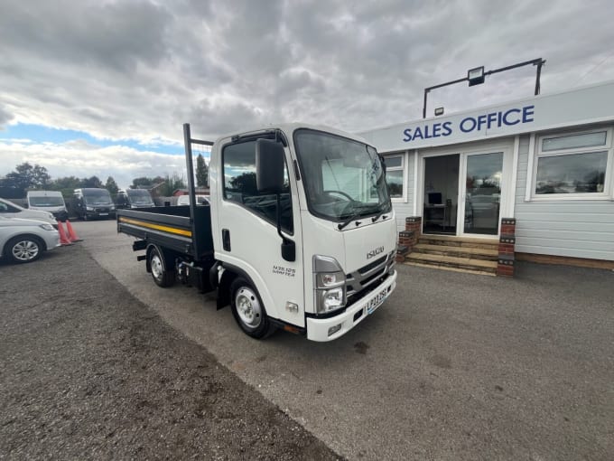 2025 Isuzu Grafter