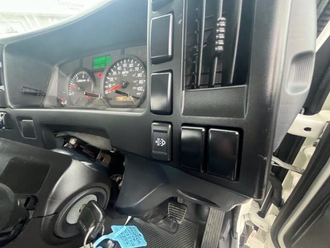 2025 Isuzu Grafter