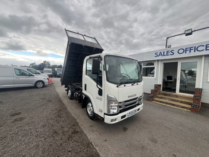 2025 Isuzu Grafter