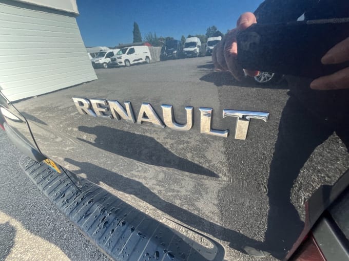 2025 Renault Trafic