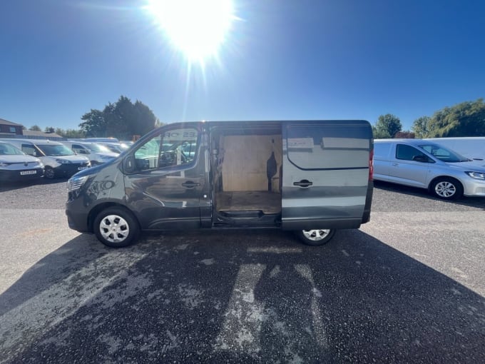 2025 Renault Trafic