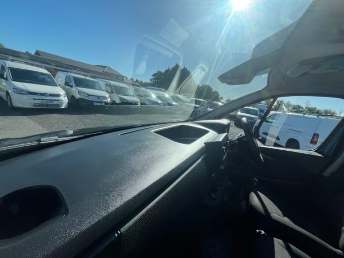 2025 Renault Trafic
