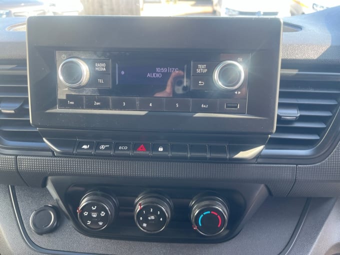 2025 Renault Trafic