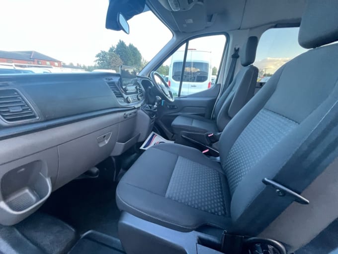 2025 Ford Transit