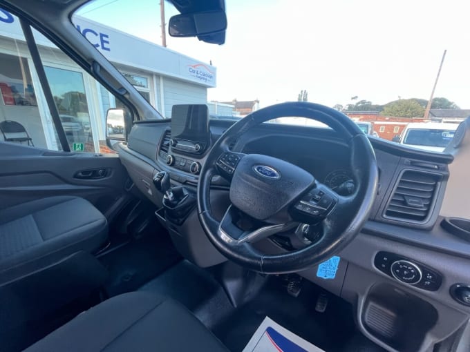 2025 Ford Transit