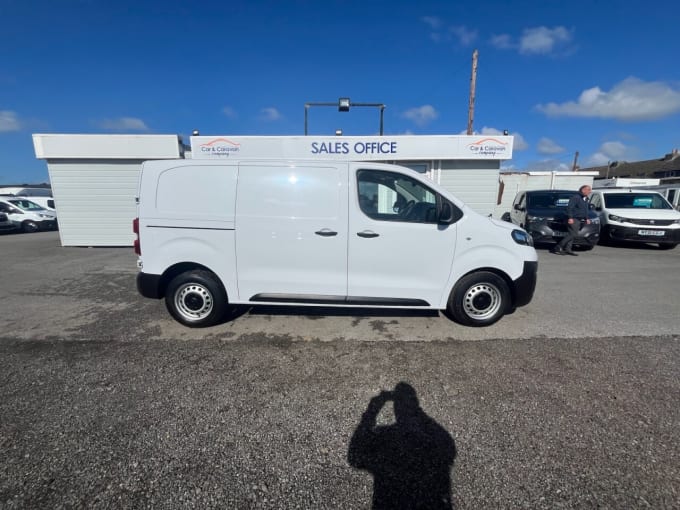 2025 Vauxhall Vivaro