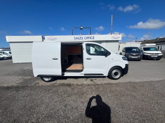 2025 Vauxhall Vivaro