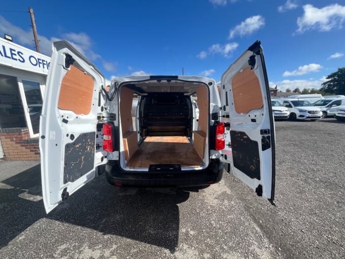 2025 Vauxhall Vivaro