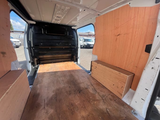2025 Vauxhall Vivaro