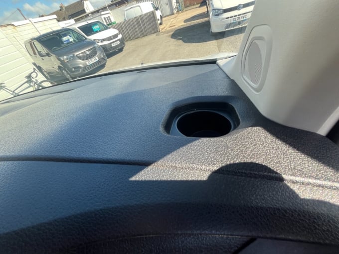 2025 Vauxhall Vivaro