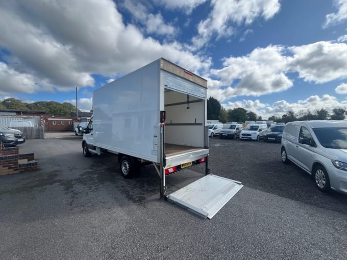 2025 Ford Transit
