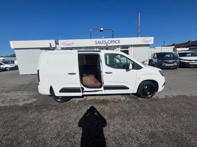 2025 Vauxhall Combo