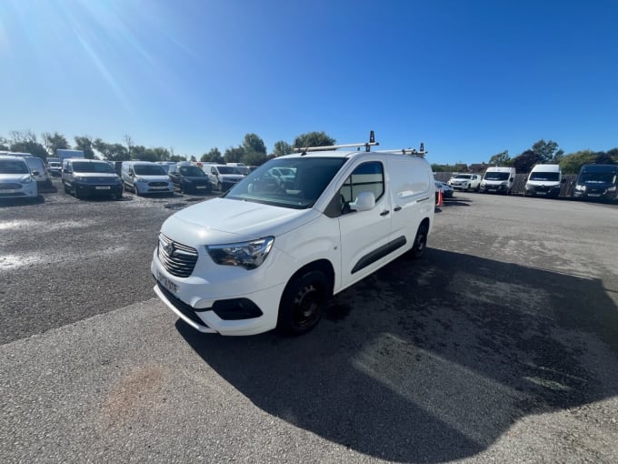 2025 Vauxhall Combo