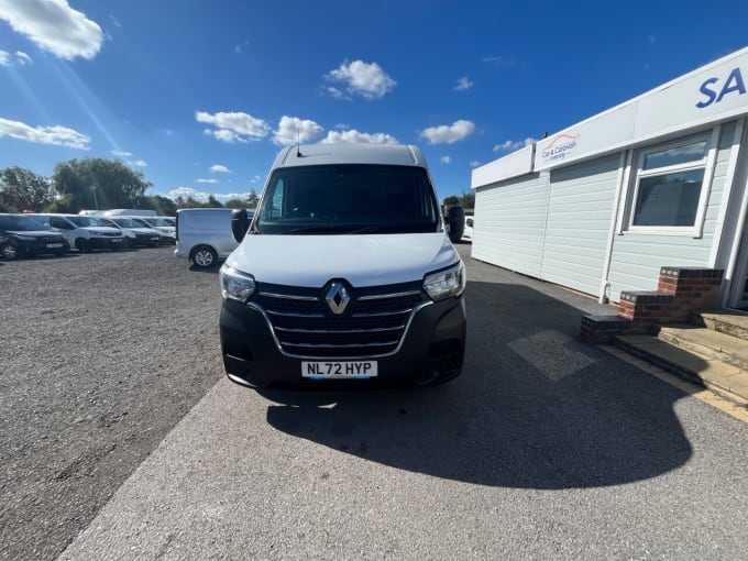 2025 Renault Master