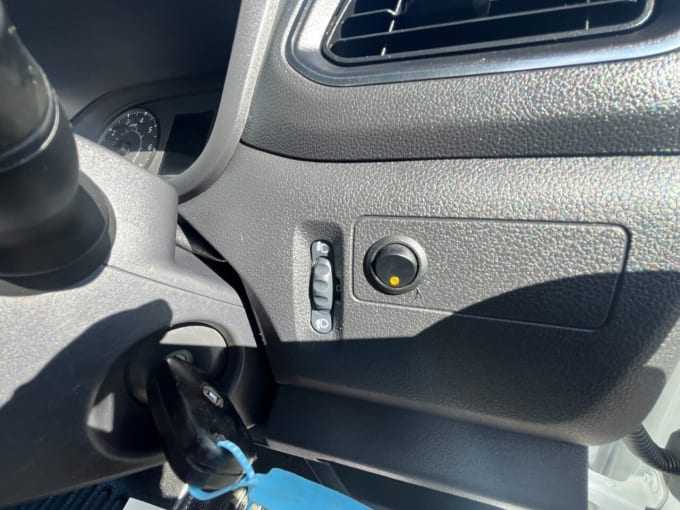 2025 Renault Master