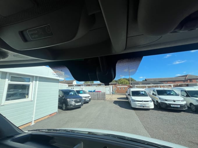 2025 Renault Master