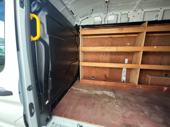 2025 Ford Transit