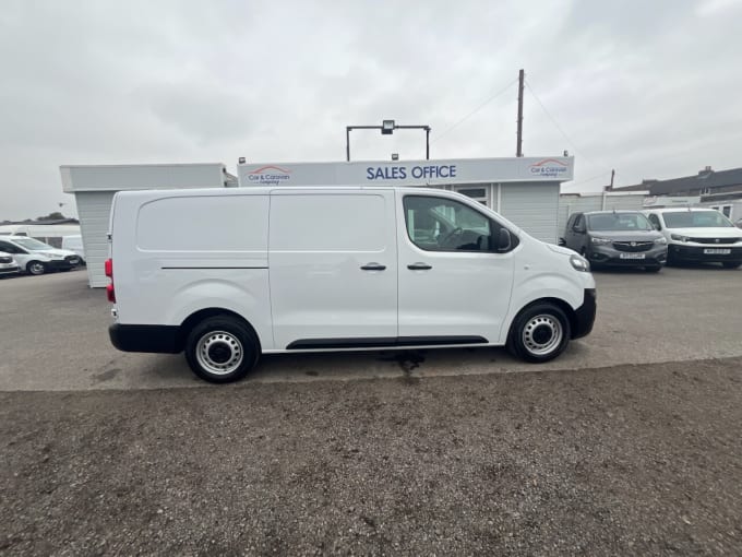 2025 Vauxhall Vivaro