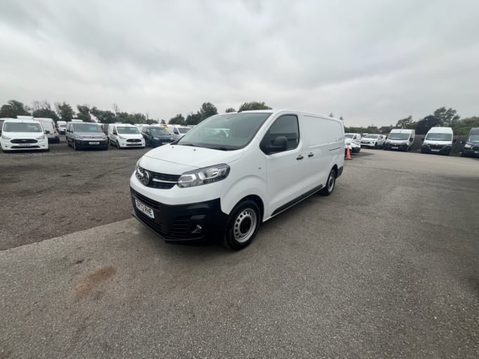 2025 Vauxhall Vivaro