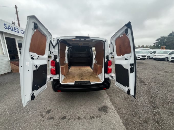 2025 Vauxhall Vivaro