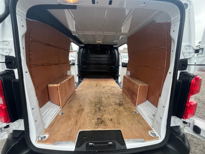2025 Vauxhall Vivaro