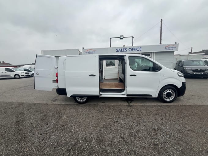 2025 Vauxhall Vivaro