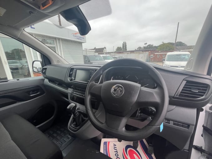 2025 Vauxhall Vivaro