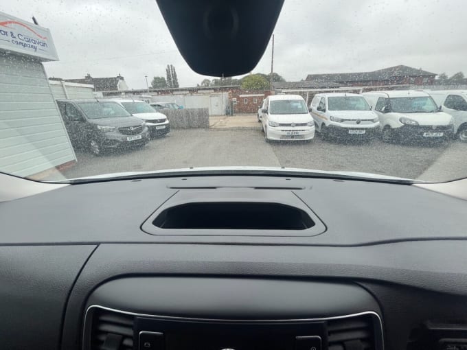 2025 Vauxhall Vivaro