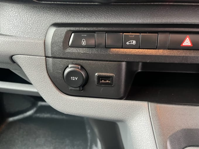 2025 Vauxhall Vivaro