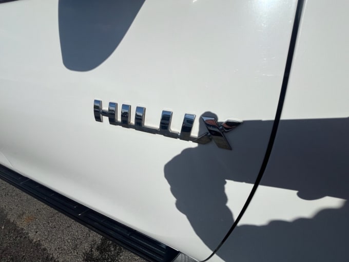 2025 Toyota Hi-lux