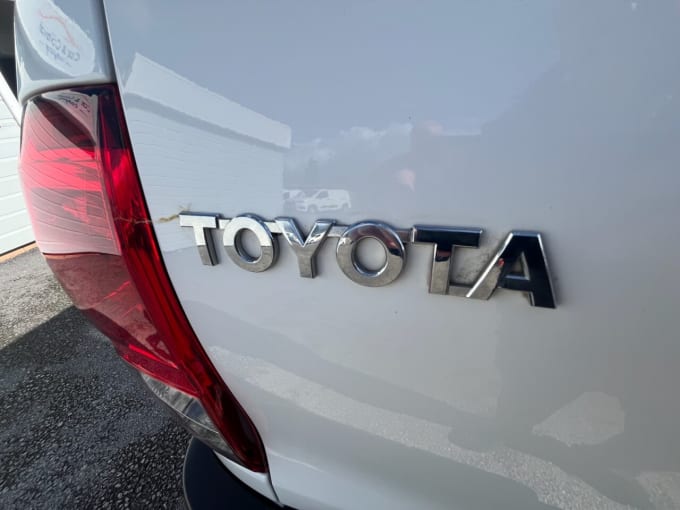 2025 Toyota Hi-lux