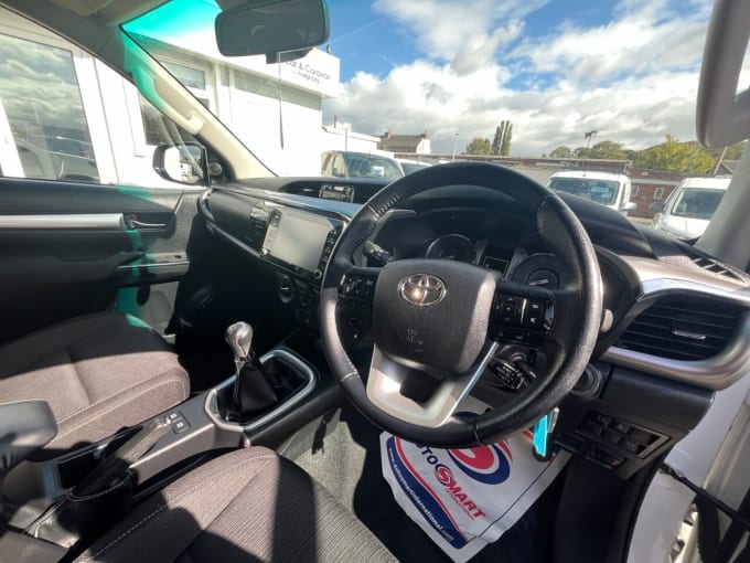 2025 Toyota Hi-lux