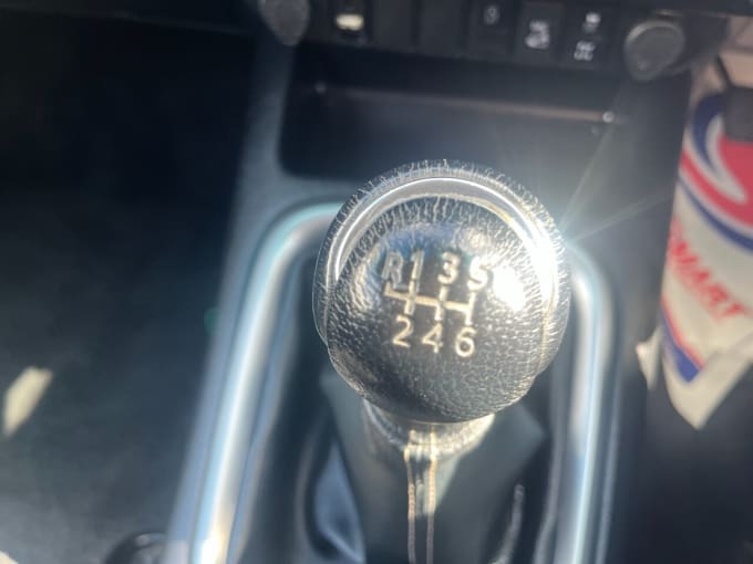 2025 Toyota Hi-lux