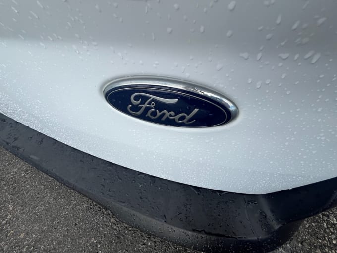 2025 Ford Transit Connect