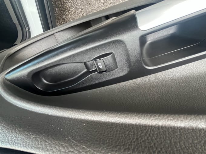 2025 Ford Transit Connect