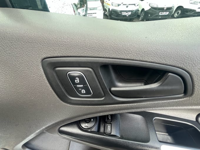 2025 Ford Transit Connect